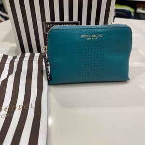 Henri Bendel small cosmetic case